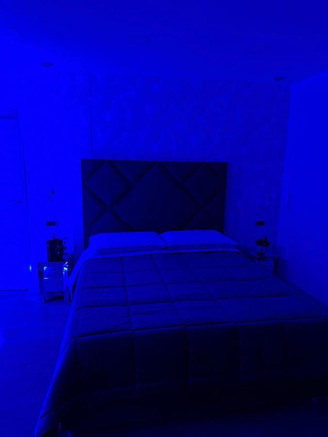 Bed and Breakfast C3 Luxury Napoli Esterno foto