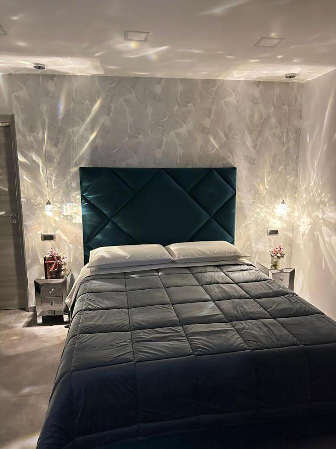 Bed and Breakfast C3 Luxury Napoli Esterno foto